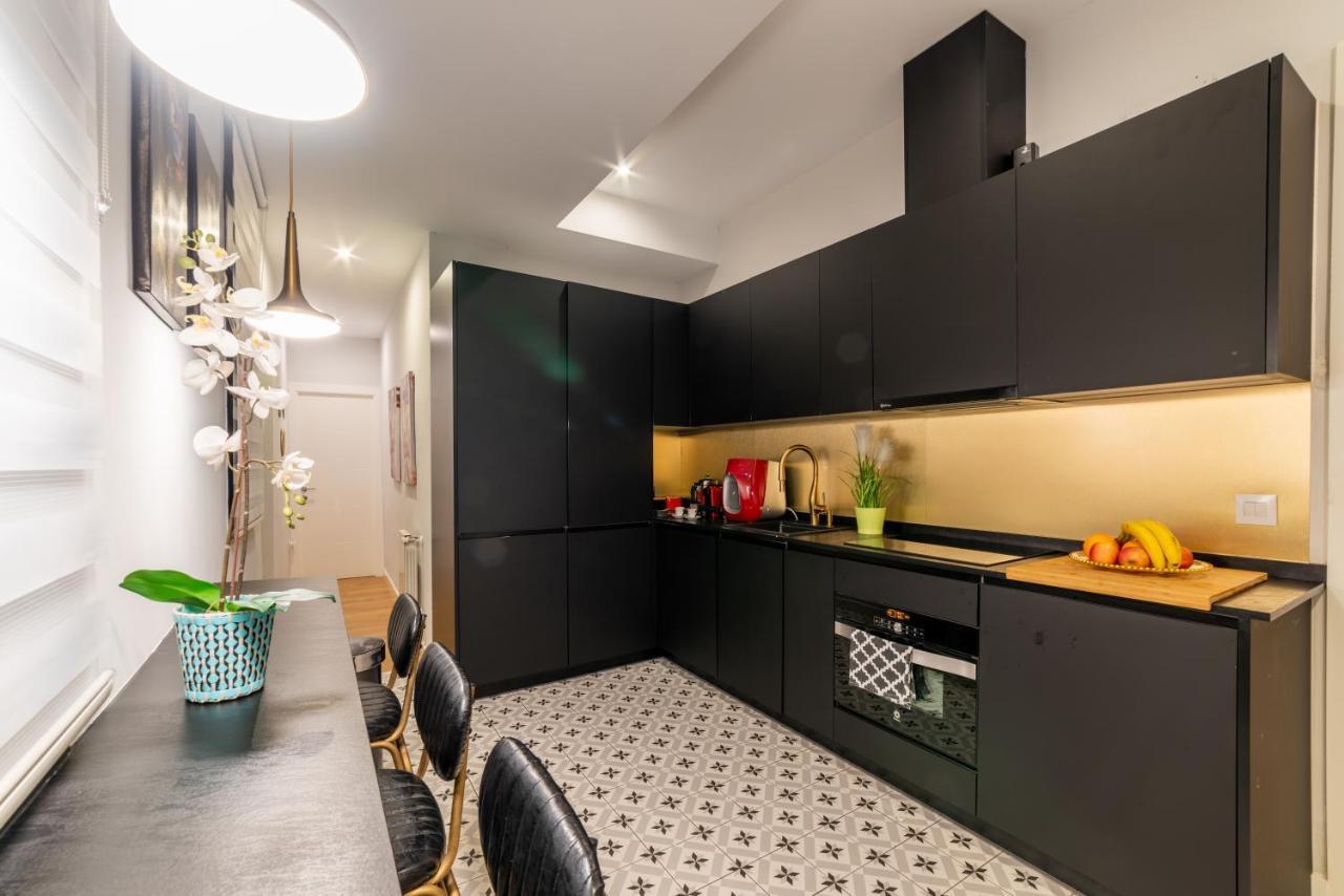Luxury In Plaza Tirso Molina Apartamento *